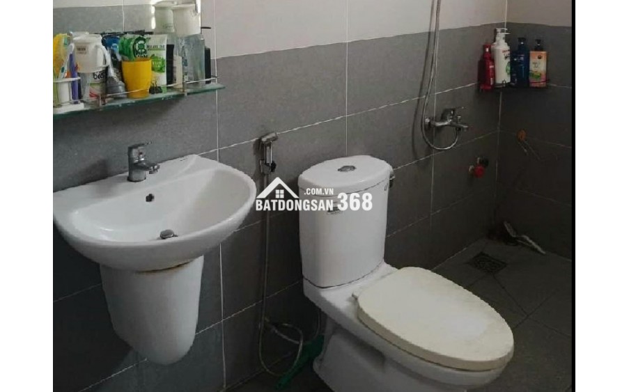 Bán nhà mặt phố Lò Lu, 4,5 triệu, 65m2, view đẹp, uy tín, Trường Thạnh, Q9, HCM